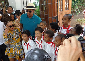 Viaje de Beyoncé y Jay-Z a Cuba: ¿quién sigue prohibiendo a la gente entrar y salir del país? (Español / Italiano)