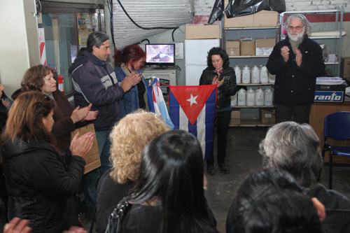 Automotores Orletti homenaje del personal de la embajada a Cejas y Galañena