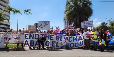 Caravan in miami: "we will not stop fighting against injustice, blockades and attacks on cuba from the us"