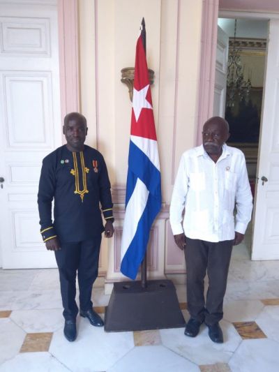 Article: “Cuba did not go to Africa to find with one hand and catch with the other, but to find with both hands”: Kisimbu Ronix Tendo, leader of Ugandan NGO “Afrika Mashariki Fest”